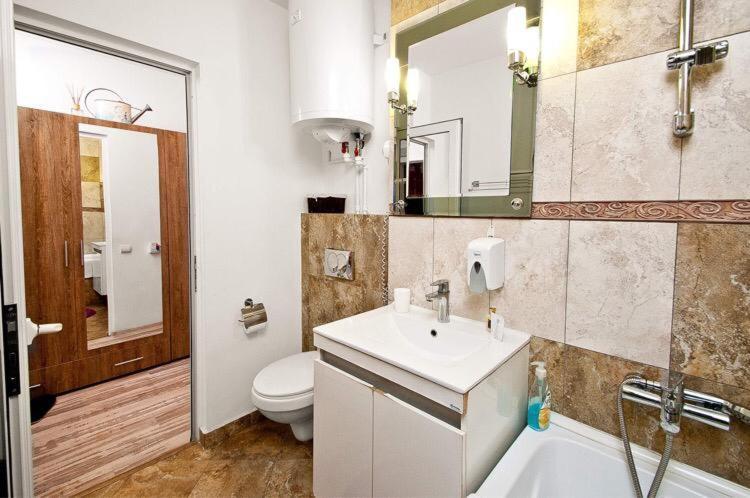 Lyla Apartment 加拉茨 外观 照片